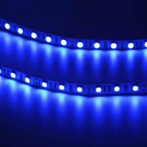 Arotelicht 12V Ruban LED Ultraviolet Flexible 5M UV Lumière Noire 300leds  IP20 SMD2835 Bande Violet Lampe Violet pour la décoration Intérieur