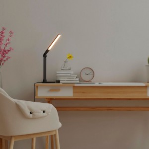 Lampe à poser tactile en bois Led 1 Couleur au design scandinave et  minimaliste