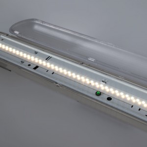 Réglette LED étanche / Lampe de secours - CCT - Connectable - 150cm - 55W - IP65